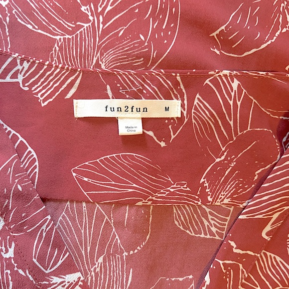 Tropical Palm Print Ruffle Cap Sleeves Casual Cute Top Burnt Orange Fun2Fun MED - Picture 6 of 8